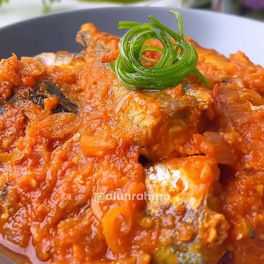 9 Resep olahan ikan salem pedas mantap, bumbunya meresap sempurna dan rasanya juara di dapur