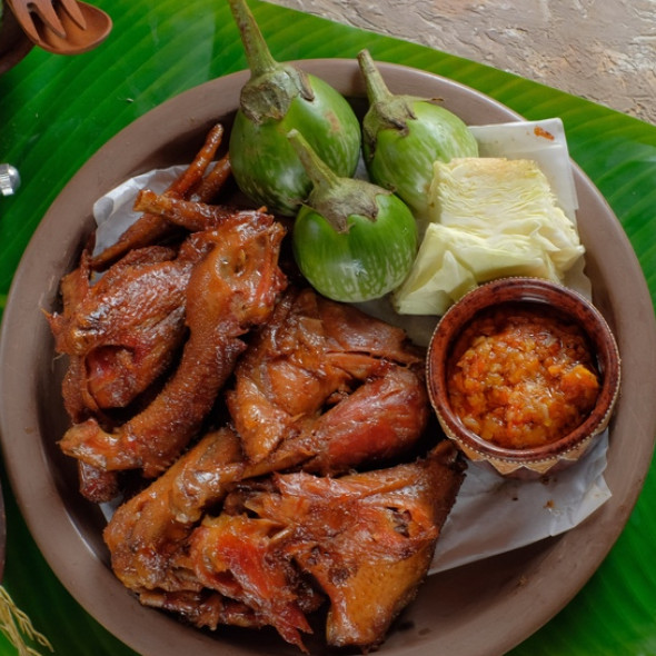 5 Resep olahan ayam goreng tradisional yang mudah dibuat, rasanya bikin nambah lagi