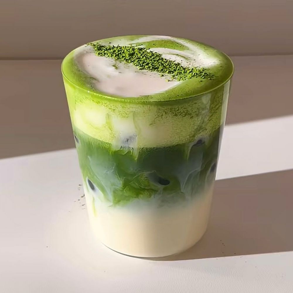 9 Resep kreasi minuman matcha latte yang creamy dan menyegarkan, siap bangkitkan mood pecinta matcha