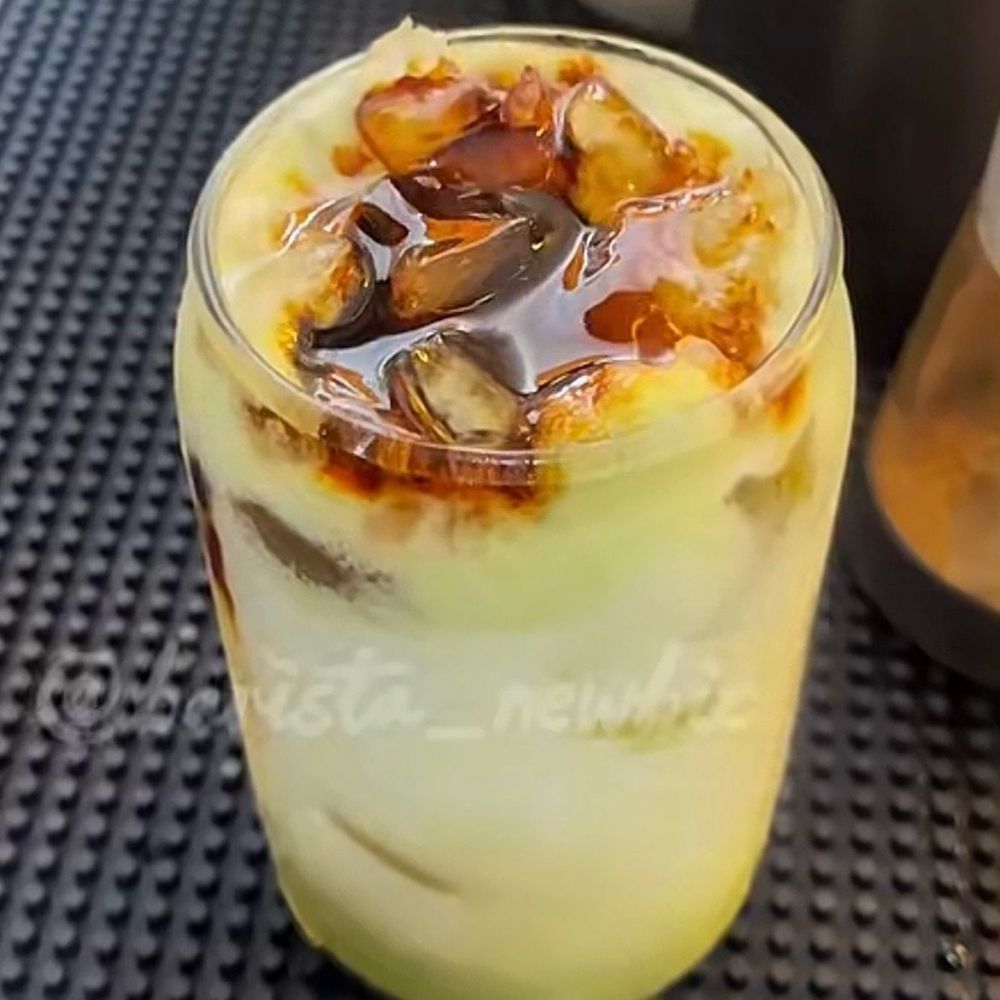 9 Resep kreasi minuman matcha latte yang creamy dan menyegarkan, siap bangkitkan mood pecinta matcha