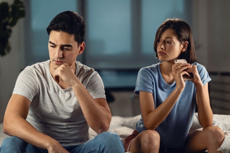 50 Kata-kata untuk pasangan avoidant, ungkapan hati agar dia berhenti menghindar