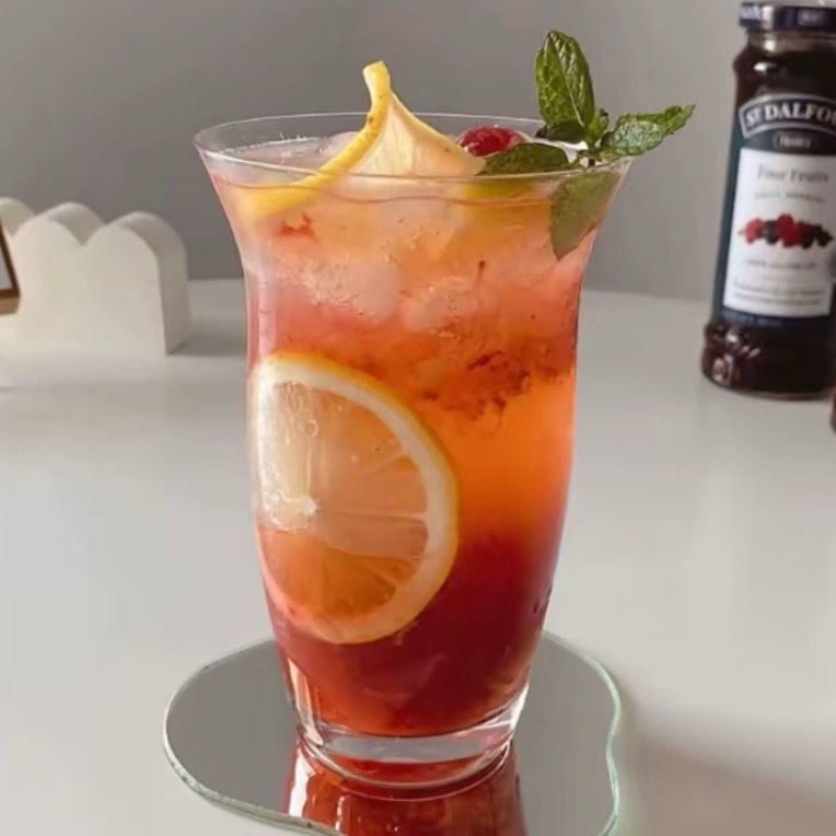 9 Resep minuman lemon segar bersoda hingga milky, rasa dan visualnya bikin momen jadi lebih istimewa