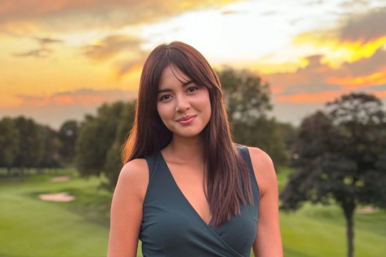 7 Cerita Aurelie Moeremans rilis buku Broken Strings, ungkap fakta grooming usia 15 tahun