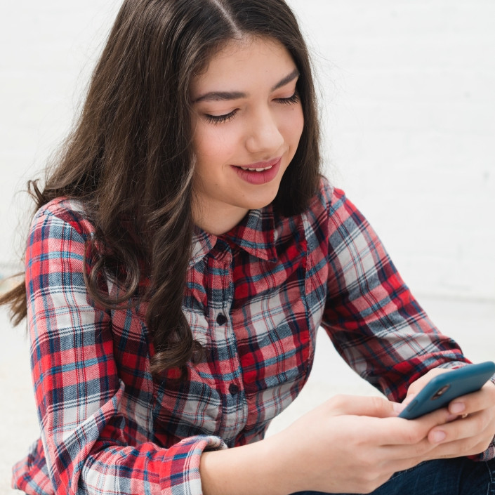 30 Kata-kata bijak pengingat diri untuk berhenti oversharing dan mulai hargai privasi