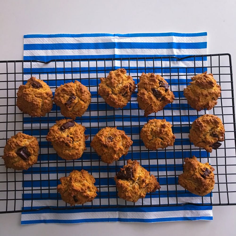 Tata Cahyani awet ayu di usia 50 tahun, ternyata ini 5 caranya menjaga kesehatan dan kecantikan