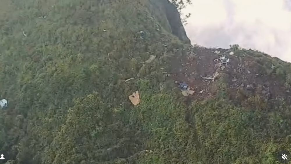 11 Potret penemuan puing-puing pesawat ATR 42-500 di Lereng Selatan Gunung Bulusaraung Sulsel