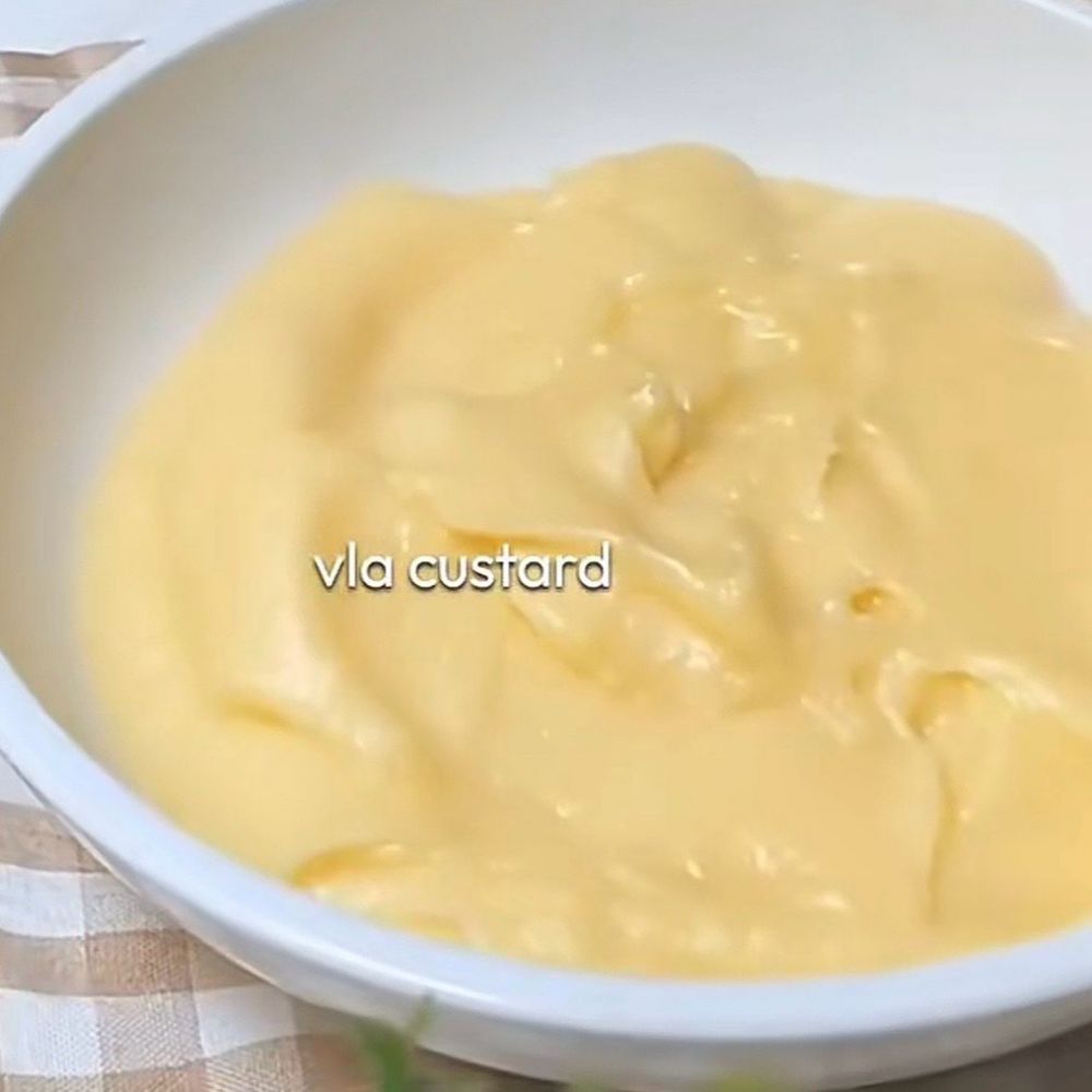 5 Resep vla puding simpel dari cokelat hingga santan keju, siap bikin puding jadi lebih nikmat