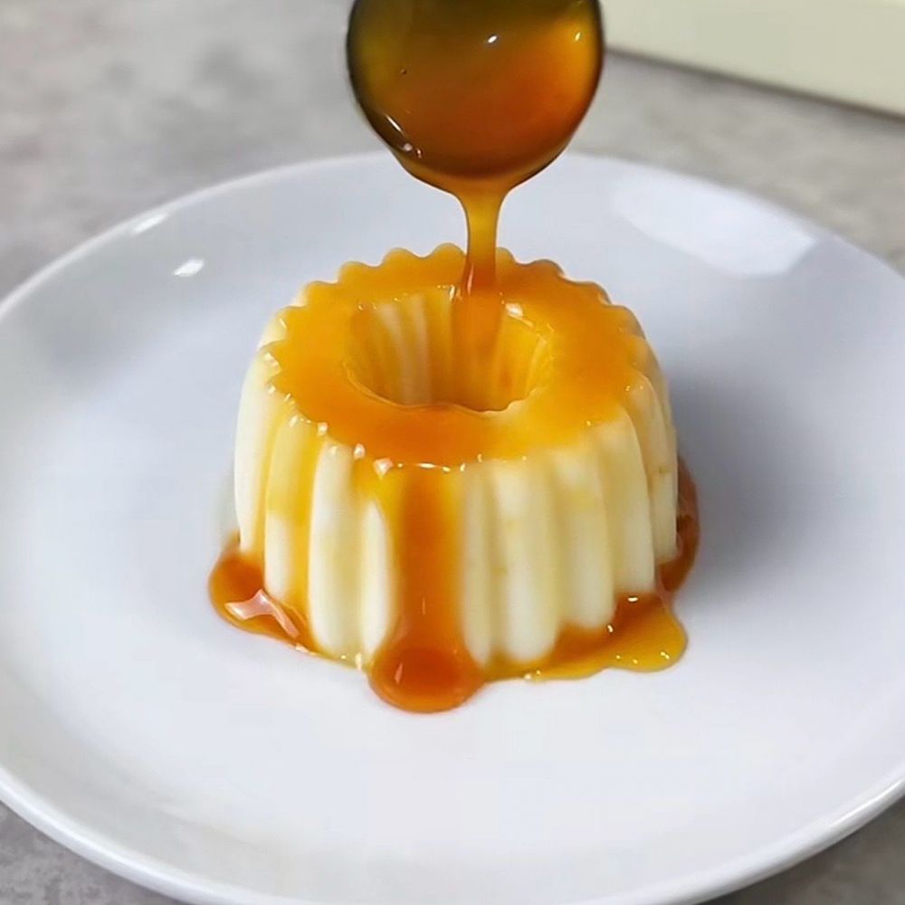 5 Resep vla puding simpel dari cokelat hingga santan keju, siap bikin puding jadi lebih nikmat