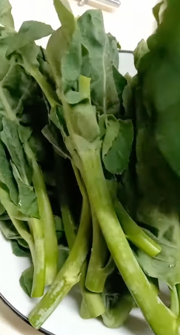 Trik masak kailan agar tidak pahit, rahasia sayur tetap hijau dan renyah