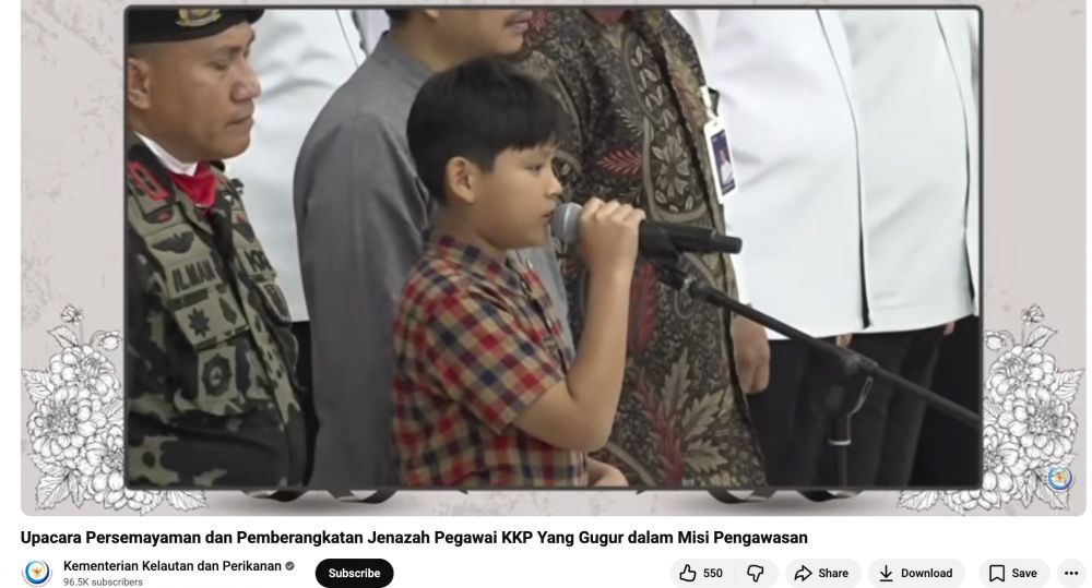 Momen persemayaman Deden Maulana korban pesawat ATR 42-500, sang putra lantunkan Al-Insyirah