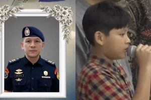 Momen persemayaman Deden Maulana korban pesawat ATR 42-500, sang putra lantunkan Al-Insyirah