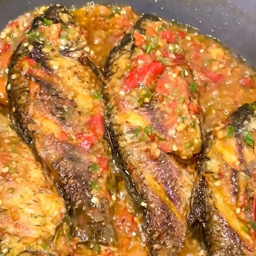 7 Resep olahan ikan mas pedas mantap dengan bumbu meresap, siap jadi bintang utama di meja makan