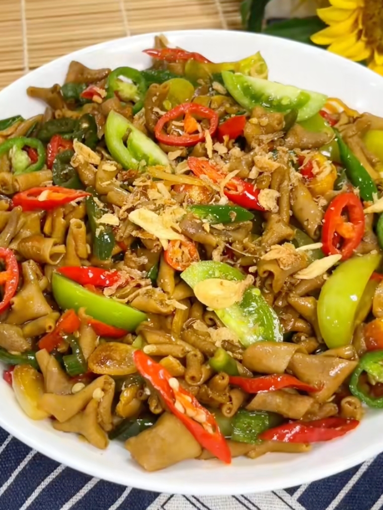 Cara masak tumis usus ayam yang enak, empuk, dan nggak bau amis