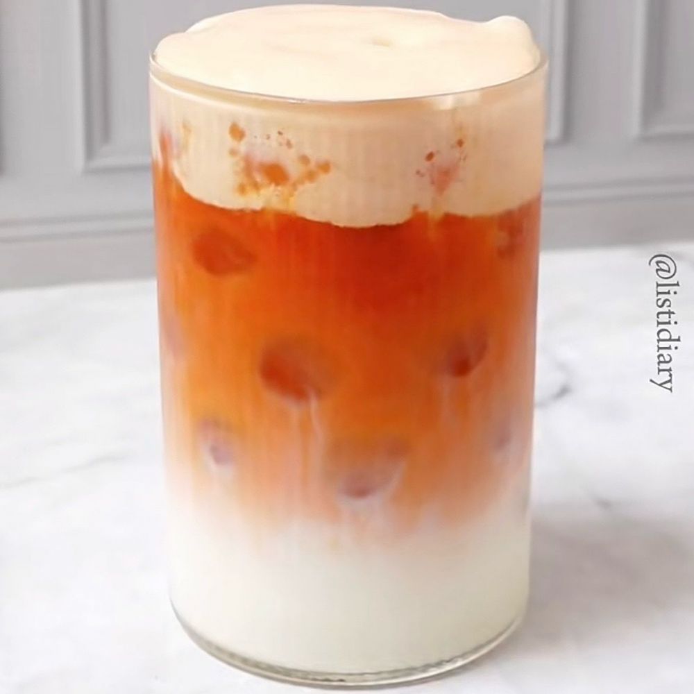 7 Resep kreasi minuman thai tea dingin, cita rasa khasnya semakin nikmat dan nagih di tiap tegukan