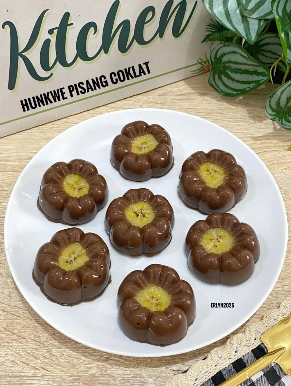 3 Resep kue tepung hunkwee lembut dan manis, pilihan takjil buka puasa yang pas