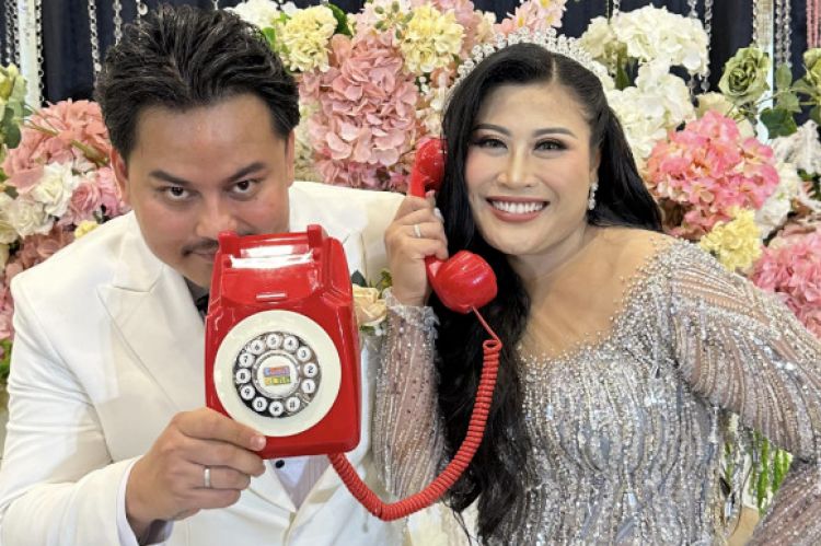 Kini gugat cerai, begini kilas balik hubungan asmara Boiyen dan Rully