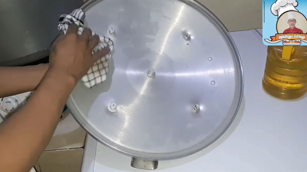 Panci presto bocor samping? Ini cara mudah mengatasinya tanpa tukang servis