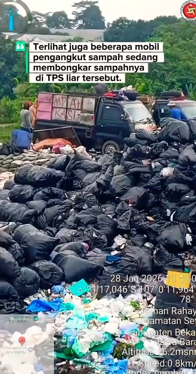 5 Potret limbah mirip cacahan uang Rp50-Rp100 ribu ditemukan di TPS liar Bekasi