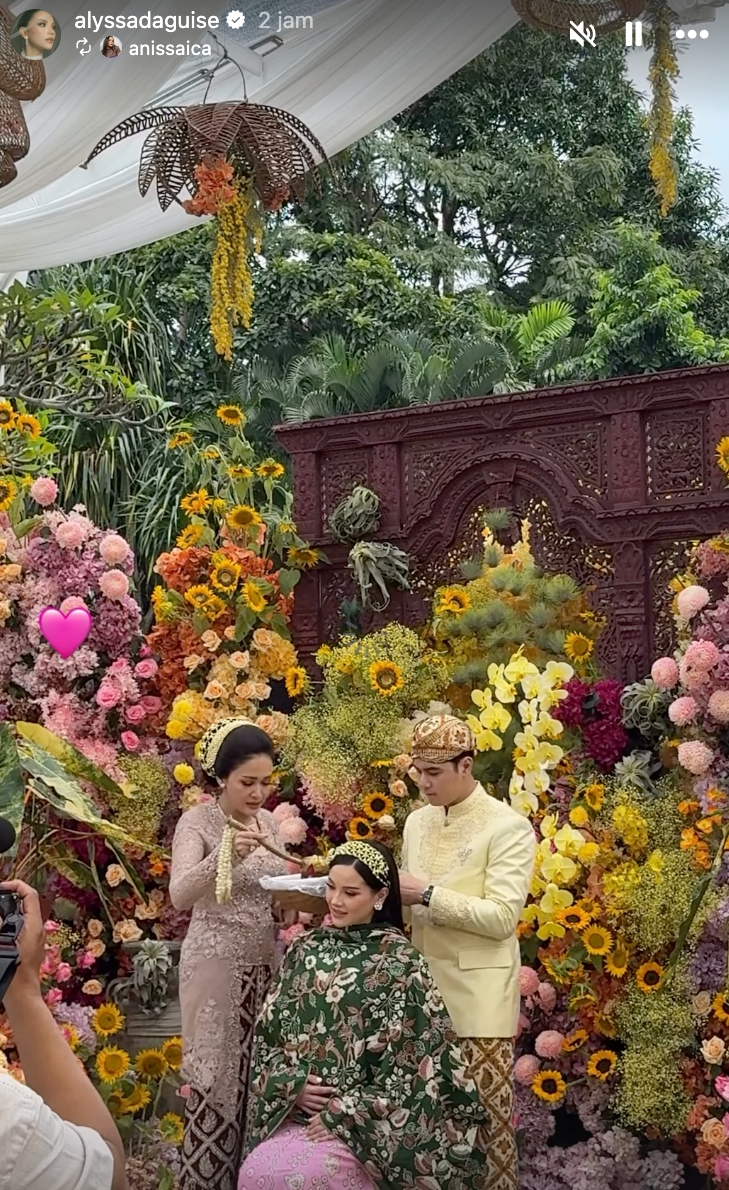 Al Ghazali Alyssa Daguise tasyakuran 7 bulanan berbagai sumber