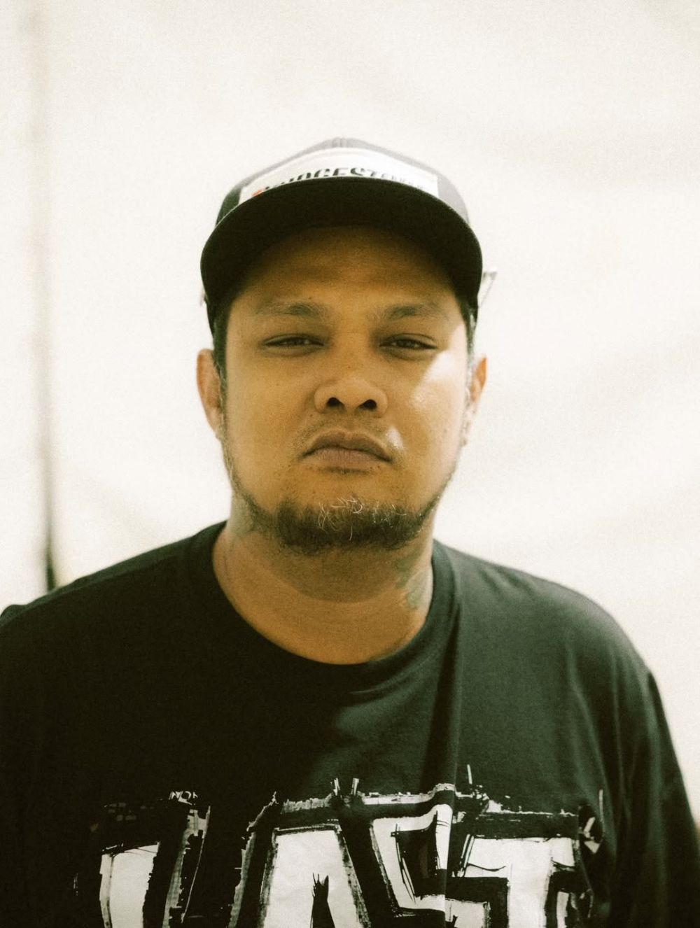 Virgoun sambangi Komisi Nasional Perlindungan Anak untuk klarifikasi laporan Inara Rusli