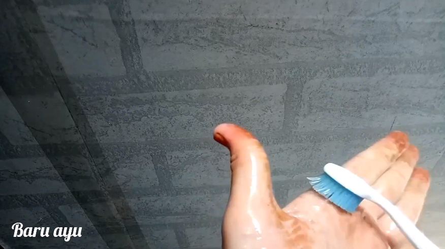 Tangan kena getah labu siam? Gunakan minyak sayur agar bersih seketika, begini cara pakainya