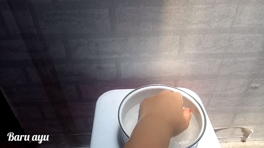 Tangan kena getah labu siam? Gunakan minyak sayur agar bersih seketika, begini cara pakainya