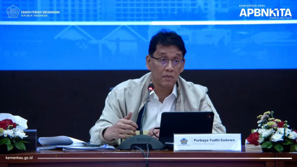 Dwi Sasetyaningtyas diblacklist YouTube/Kementerian Keuangan RI; Instagram/@sasetyaningtyas