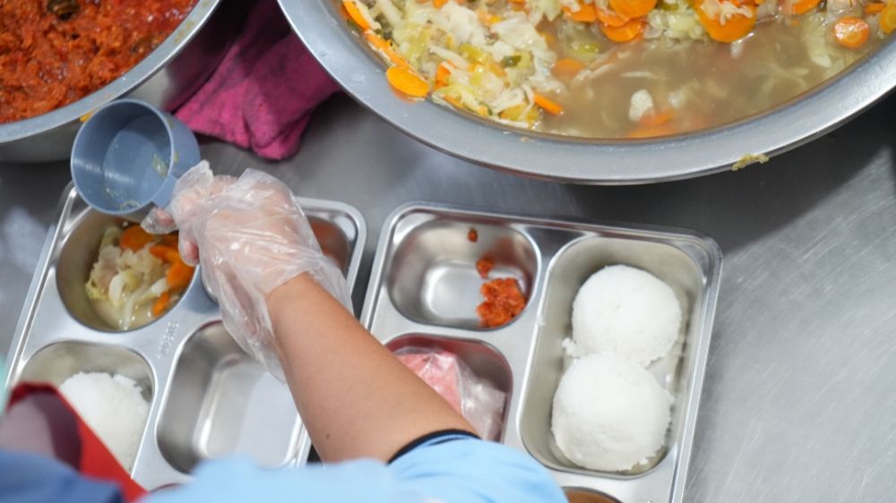 Luruskan isu zakat untuk program Makan Bergizi Gratis, BAZNAS: Hanya untuk 8 asnaf