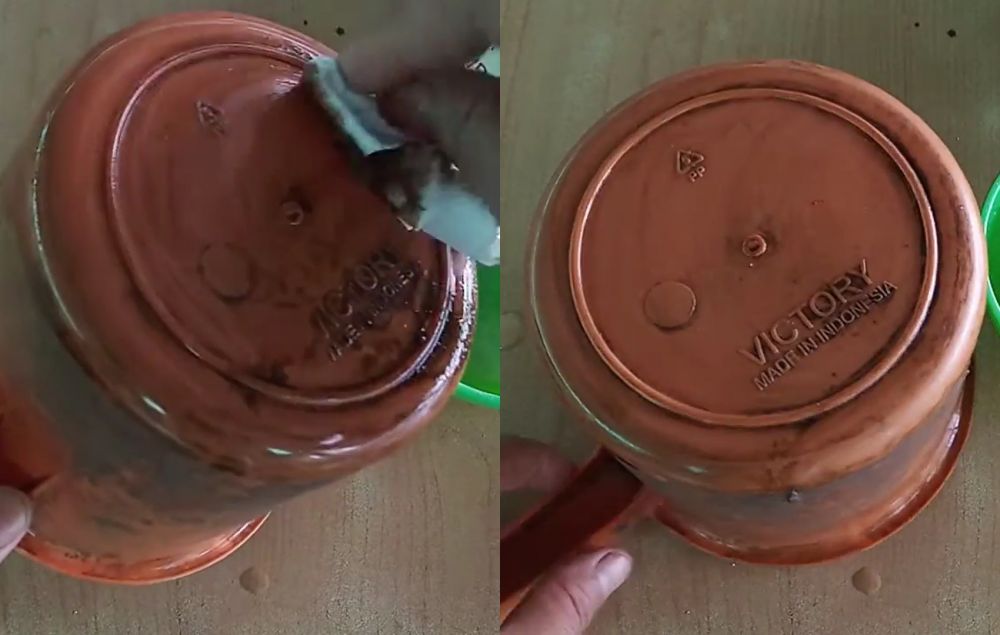 Kombinasi cuka dan 2 bahan dapur ini ampuh rontokkan kerak hitam di gayung