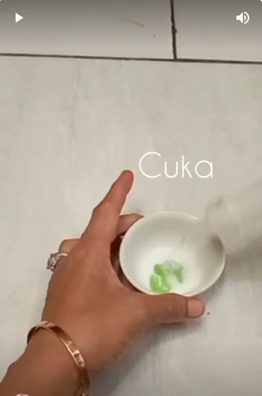 Cara membersihkan kerak hitam mesin blender, cukup pakai pasta gigi