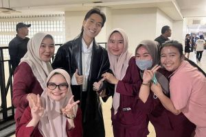 Vidi Aldiano meninggal dunia, nakes yang jaga di konser terakhir ungkap momen mengharukan