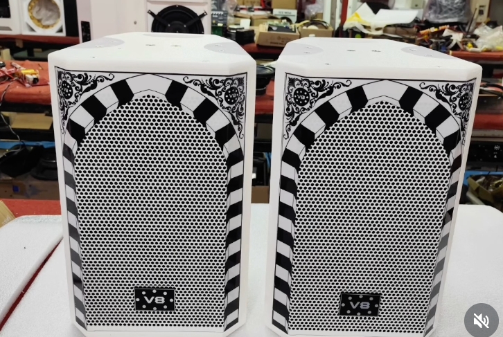 Vidi Aldiano donasi audio system  Instagram @v8harrykiss