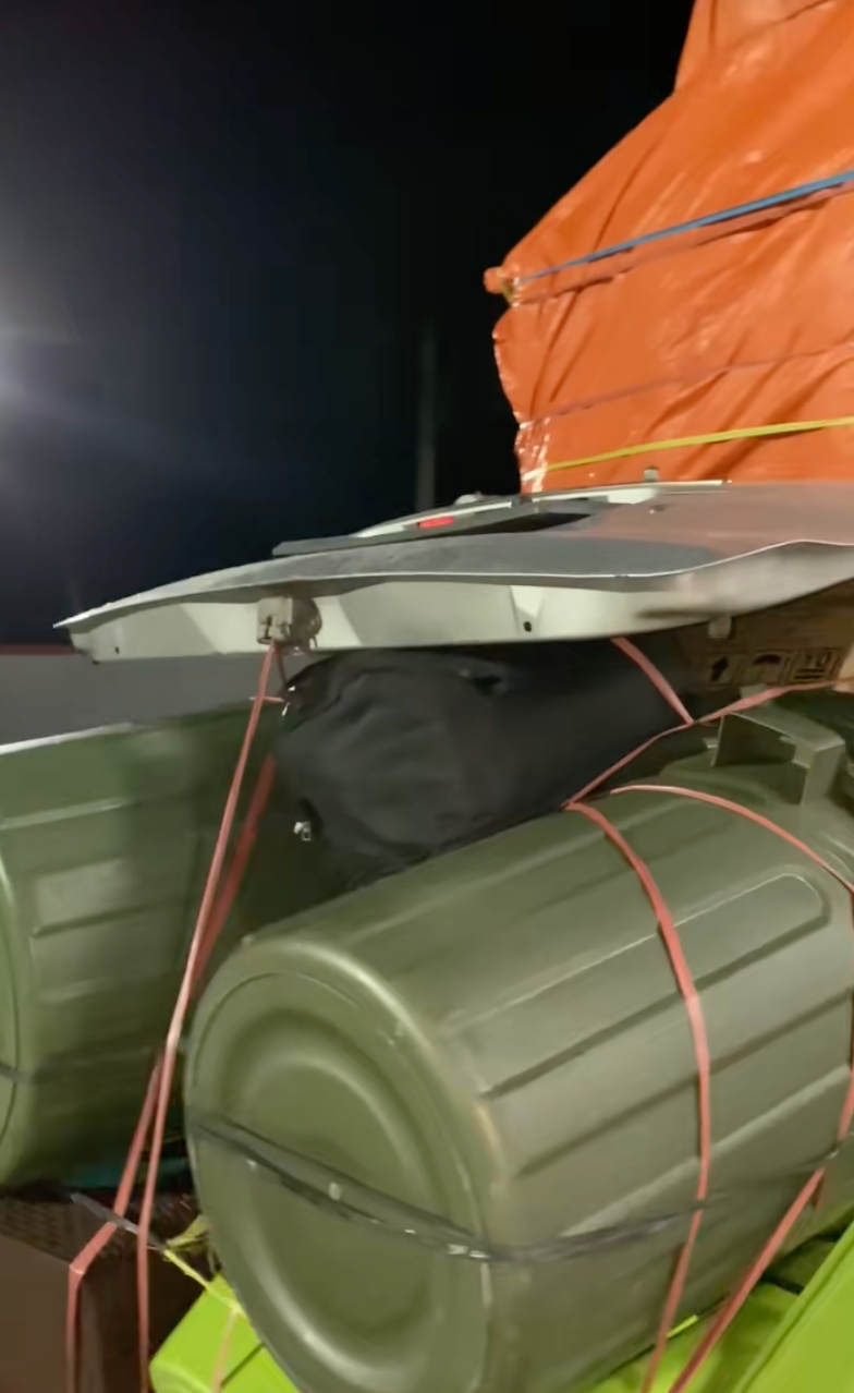 5 Penampakan mobil bawa seluruh ‘isi rumah’, netizen: Aku kuat, aku hebat, aku njengat