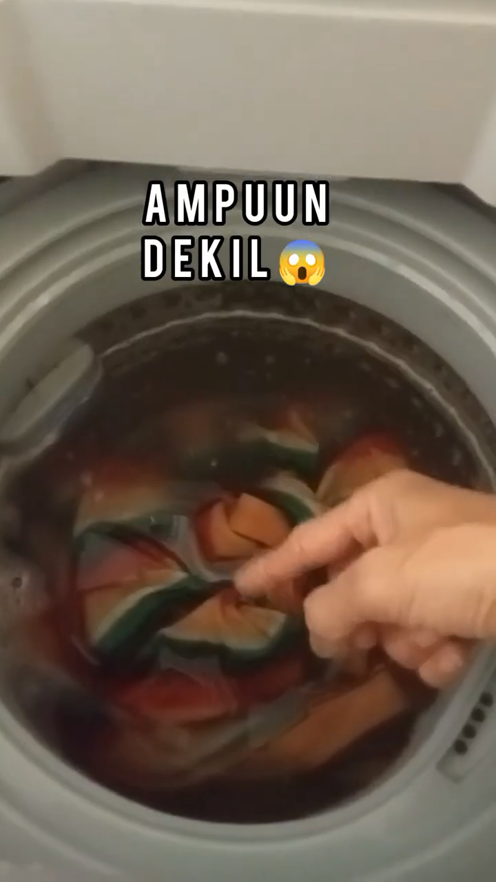 Cara cuci selimut dekil tanpa air panas, rahasia lembut pakai bahan dapur