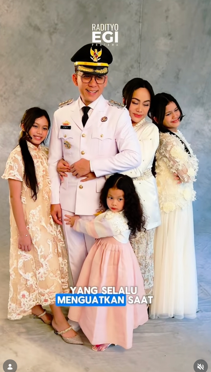 9 Potret romantis Bupati Lampung Selatan Radityo Egi Pratama dan Zita Anjani yang selalu kompak