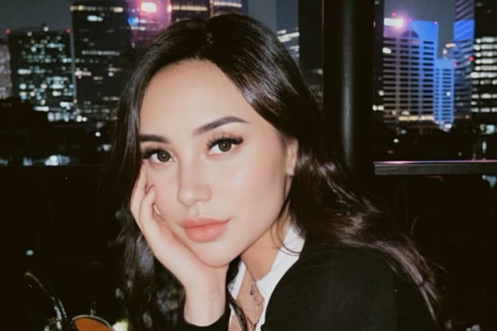 Reaksi tegas Salmafina Sunan tanggapi cuitan Sherel Thalib mengenai masa lalu rumah tangganya