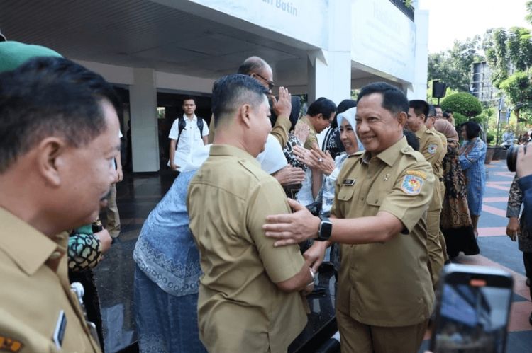 WFH ASN berlaku mulai April 2026, ini cara Pemerintah memantau kinerja aparatur