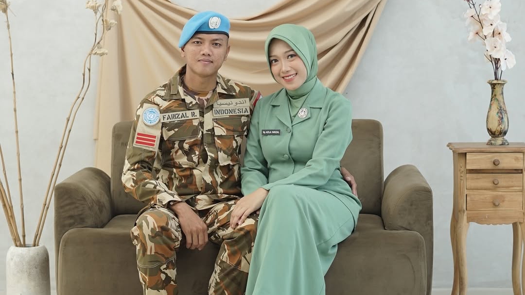 Istri Praka Farizal Rhomadhon foto: Instagram/@azilaaaaa_; Instagram/@farizalrmdn17