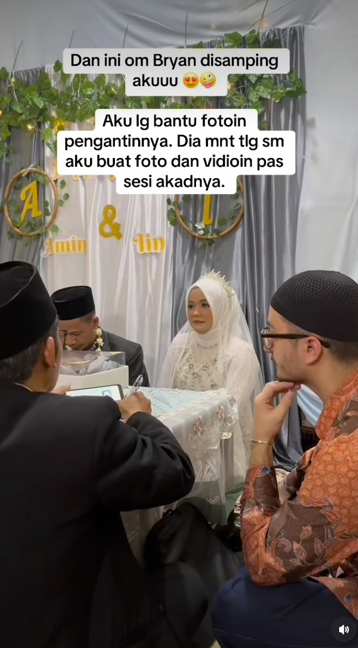 5 Potret Bryan Domani jadi saksi nikah ART, membaur dengan warga dan dikerubungi ibu-ibu
