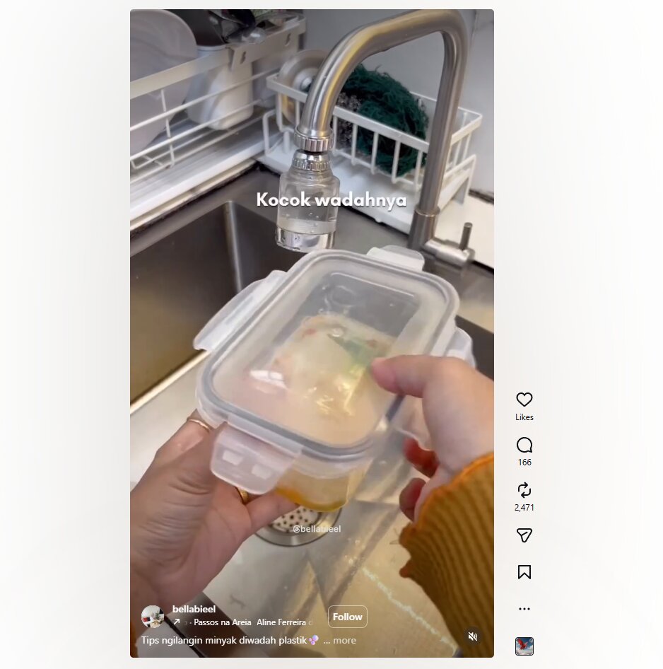 Wadah thinwall jadi kesat lagi dalam 30 detik? Cukup tambahkan 1 benda ini ke air sabun