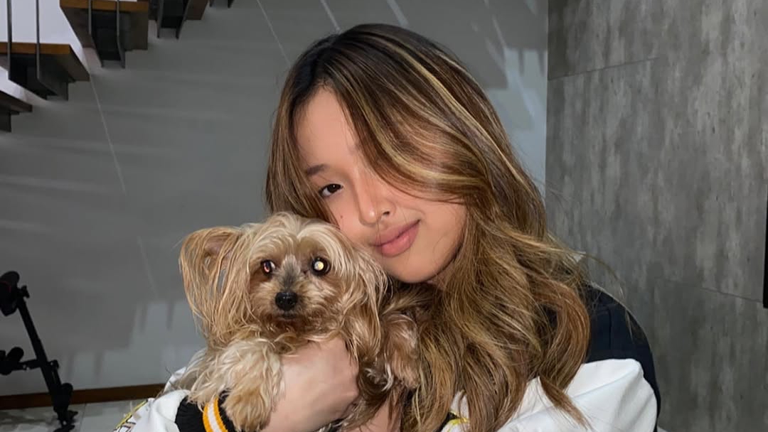 Michelle Ashley klarifikasi sebut Pinkan Mambo “downgrade”, kasihan lihat sang ibu live TikTok di jala