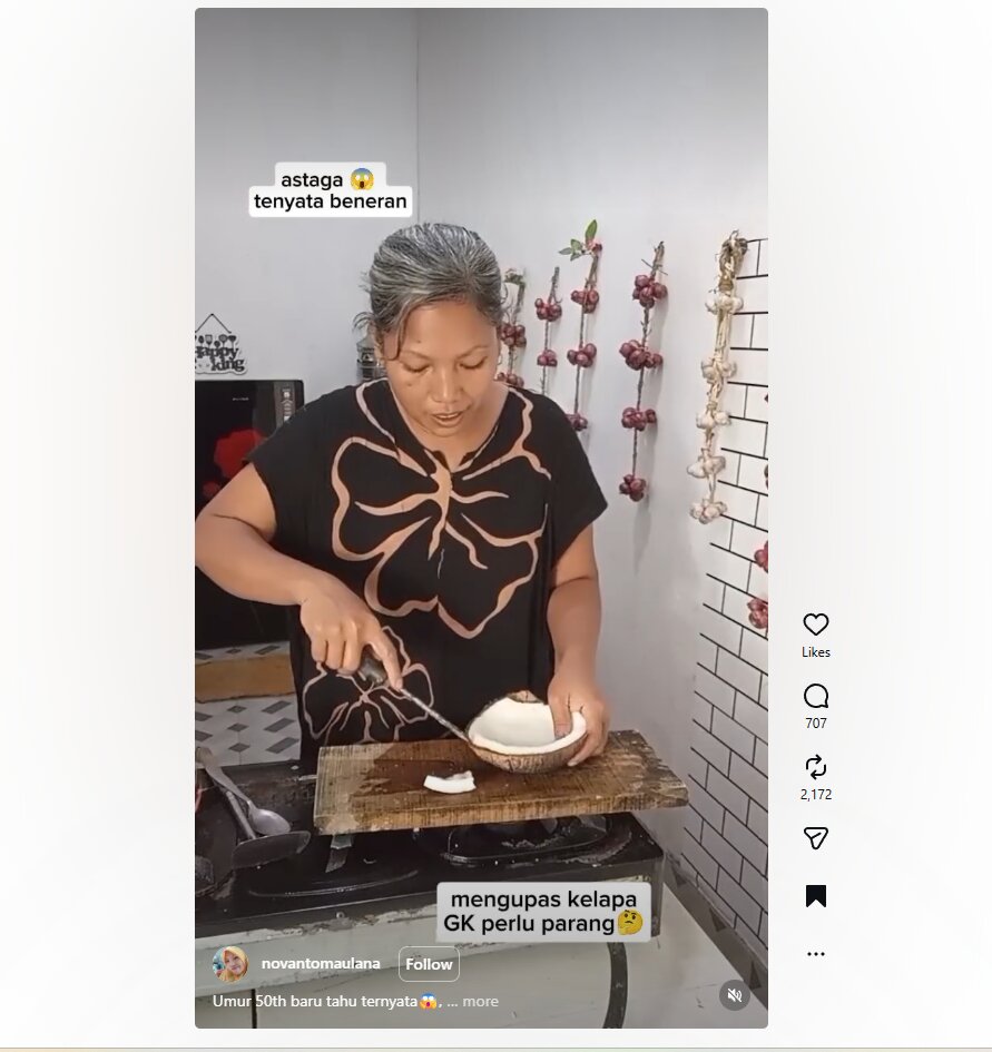 Stop belah batok kelapa sembarangan! Ini cara praktis agar dagingnya terlepas sempurna