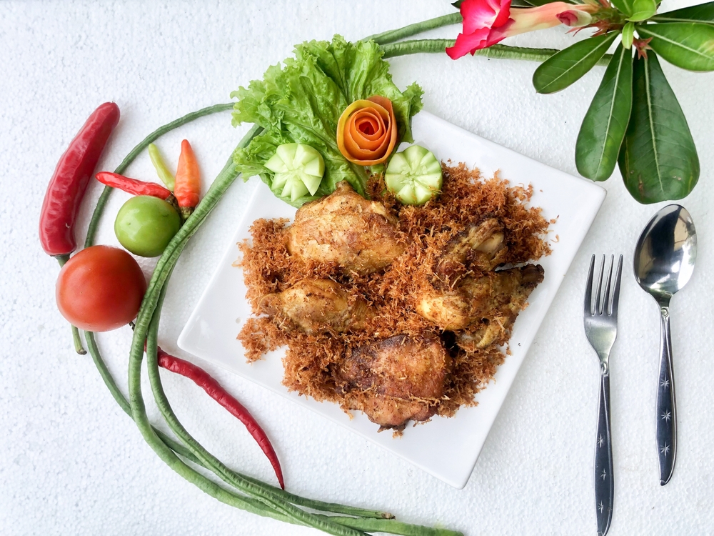 5 Resep menu harian ayam goreng yang praktis, bikin dagingnya empuk ternyata mudah