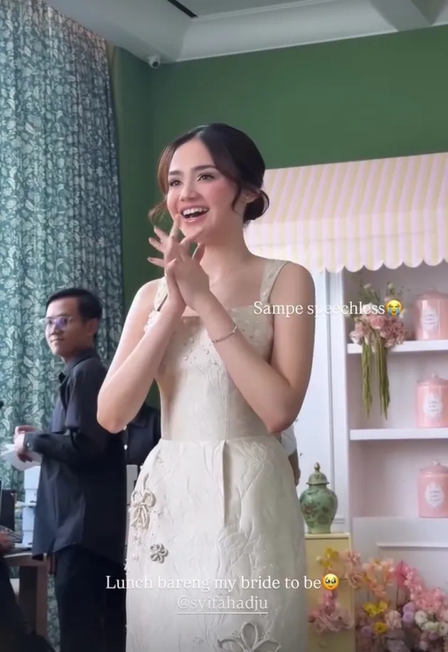 Syifa Hadju gelar bridal luncheon jelang pernikahan dengan El Rumi, tampil anggun dengan dress ivory