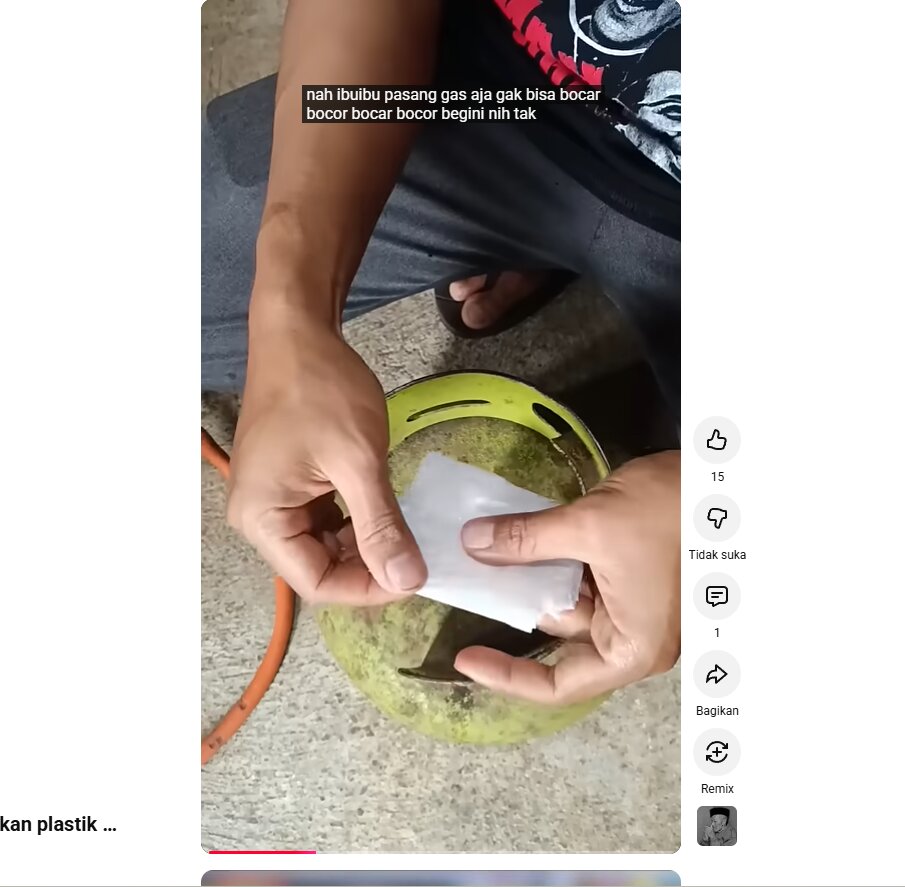 Solusi sementara regulator gas bocor, pakai plastik kresek biar masak jadi tenang kembali