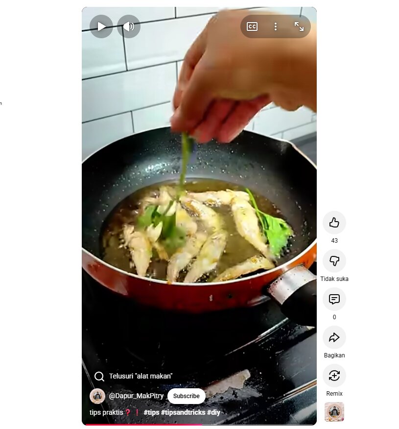 Cara menggoreng ikan asin tanpa bau menyengat pakai daun seledri