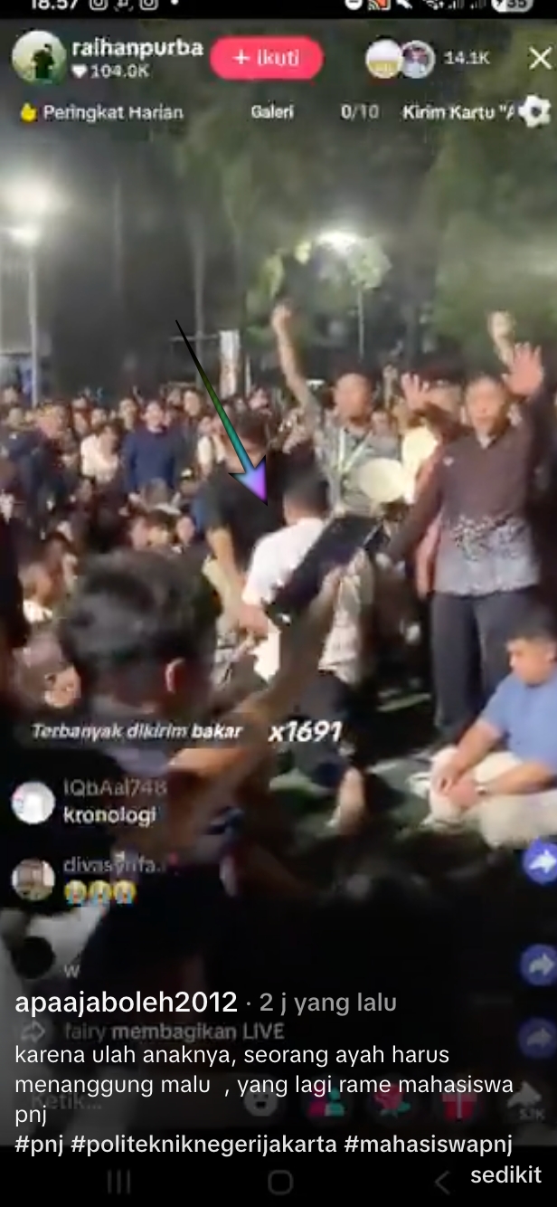 Viral tindakan asusila mahasiswa sesama jenis di PNJ, ayah pelaku bersujud: Saya mohon maaf