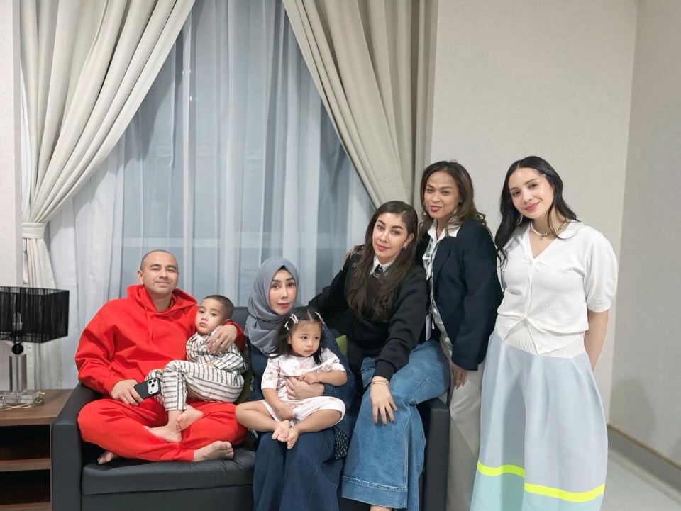 Kondisi kesehatan Raffi Ahmad usai tindakan medis pengangkatan benjolan jinak