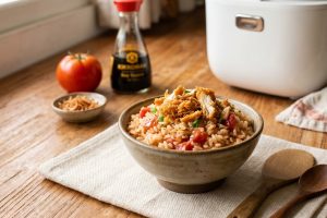 Resep nasi tomat "KFC" viral yang bisa dimasak pakai rice cooker cuma 30 menit, cobain sekarang!