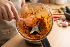 Cara mengatasi bumbu halus menempel di blender, trik sederhana biar masakan nggak kurang rasa